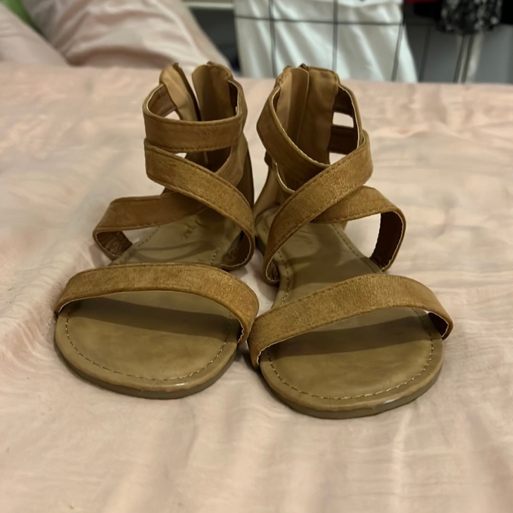 NWT Brown Copper Closet Sandals
